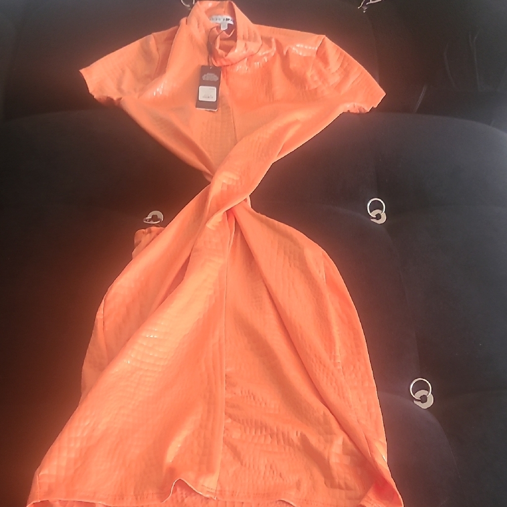 Fashion Nova Women Orange Leelu Textured Mini Dress Size Medium Brand New - Picture 6 of 7